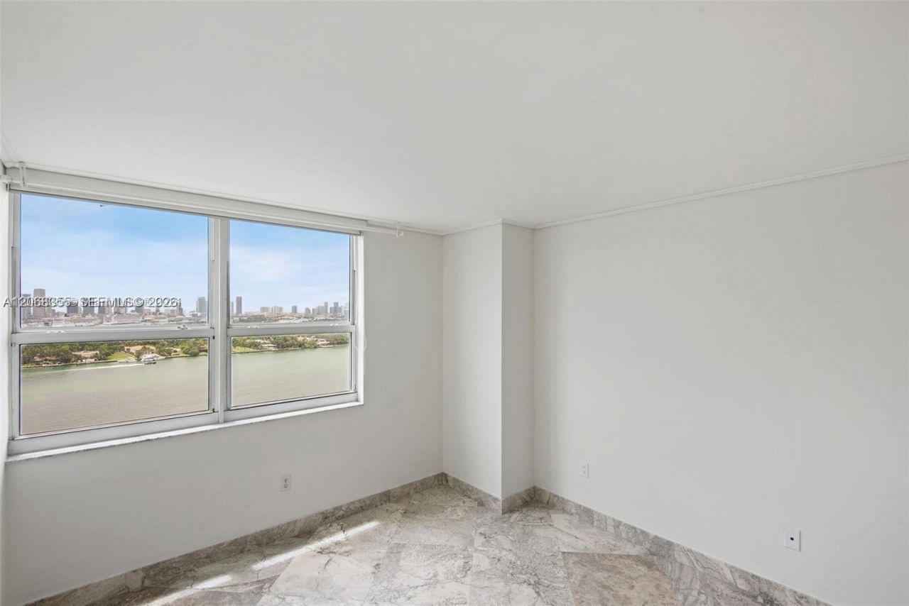 650 West Ave , Unit 2307, Miami Beach, FL 33139 Photo