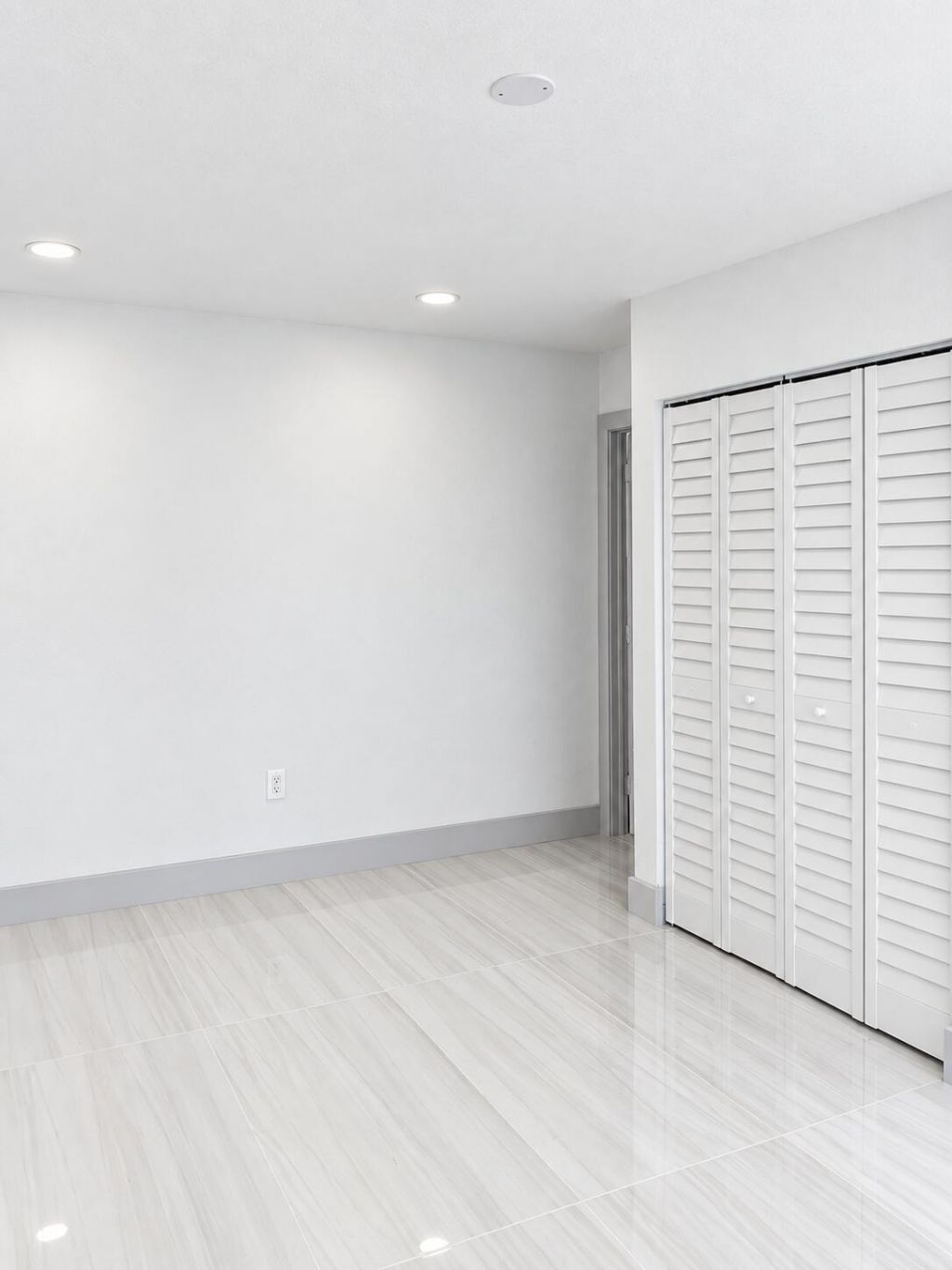 405 N E Street, Lake Worth, FL 33460 Photo