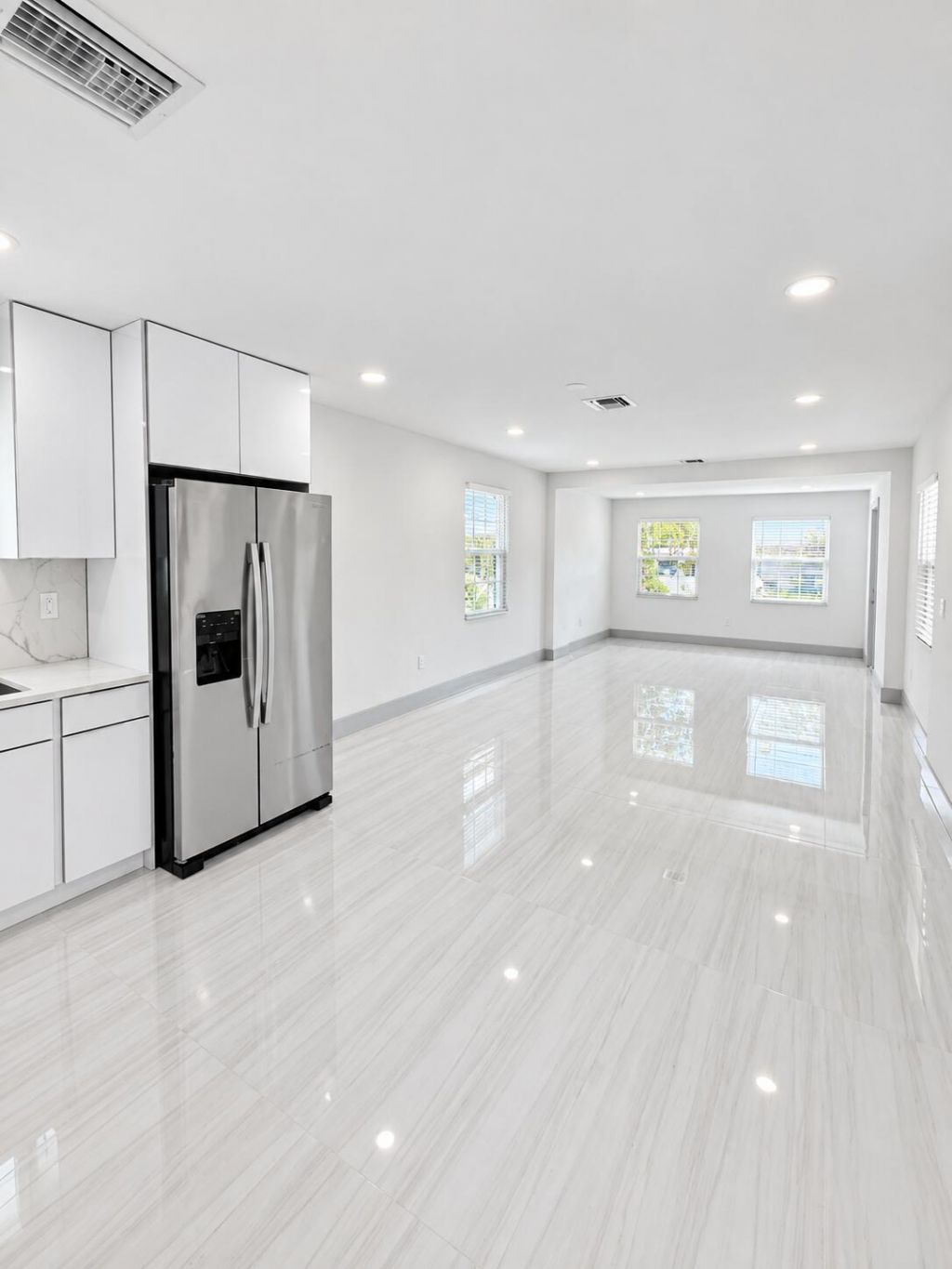 405 N E Street, Lake Worth, FL 33460 Photo
