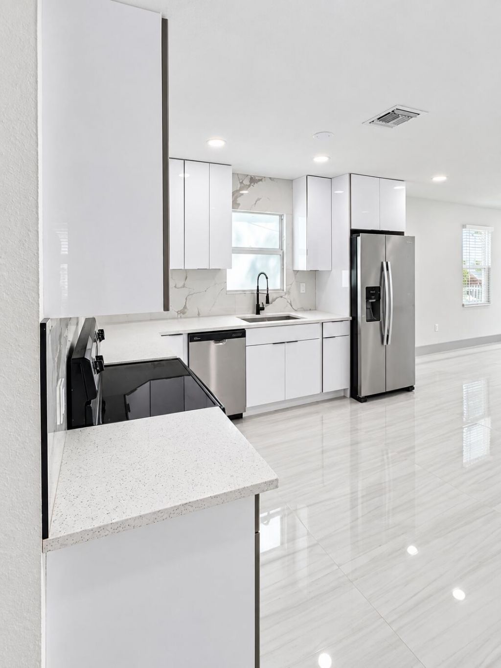 405 N E Street, Lake Worth, FL 33460 Photo