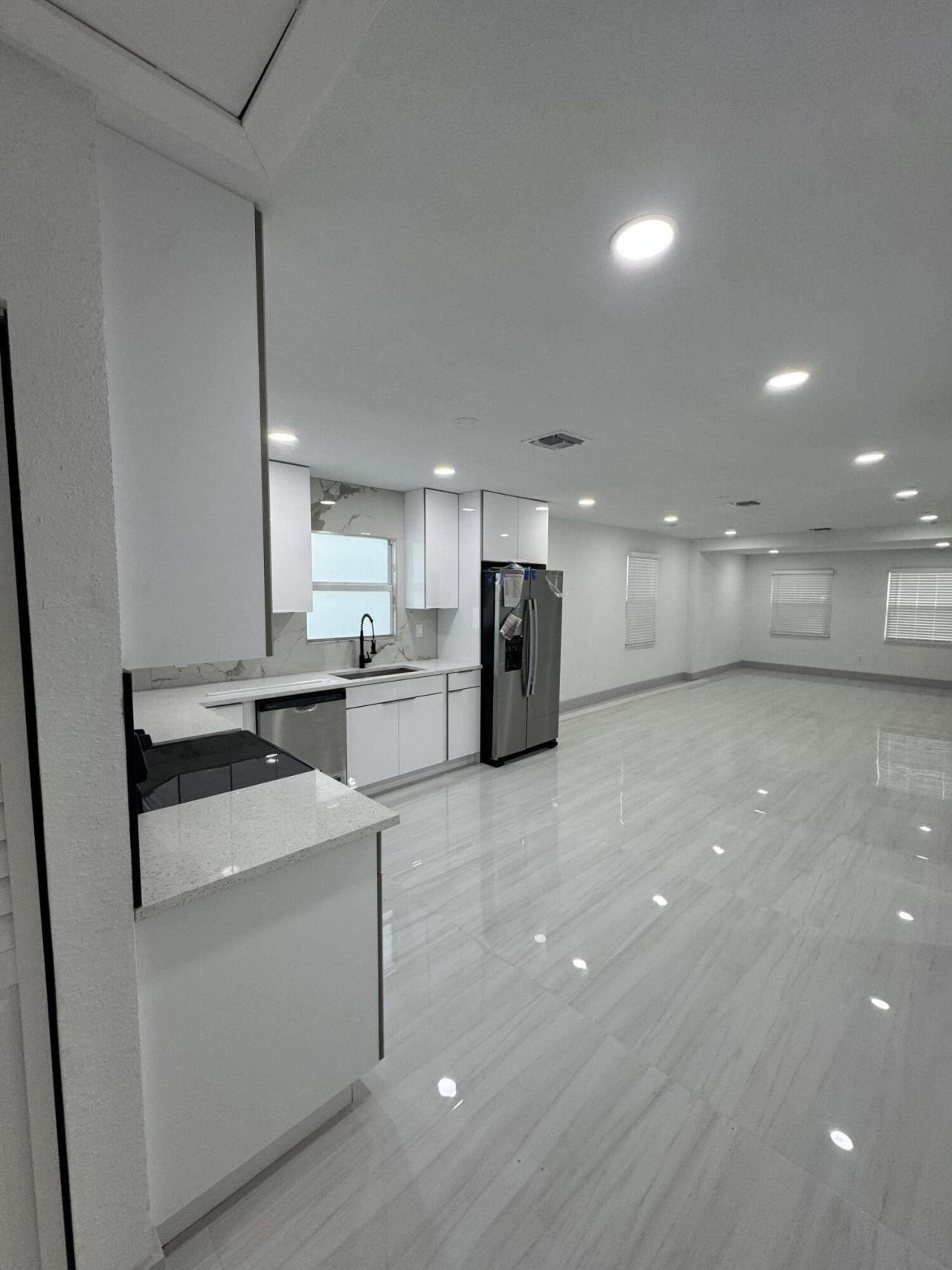 405 N E Street, Lake Worth, FL 33460 Photo