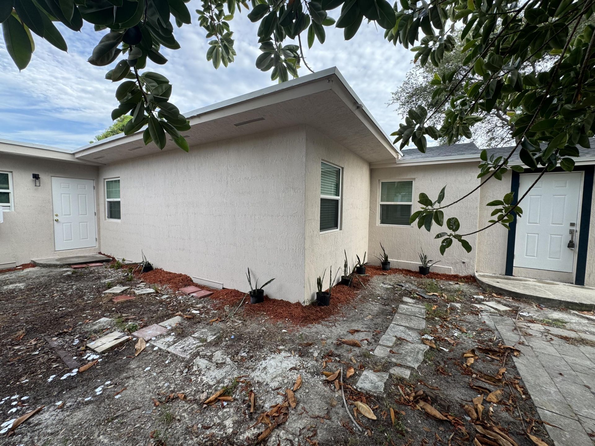 405 N E Street, Lake Worth, FL 33460 Photo