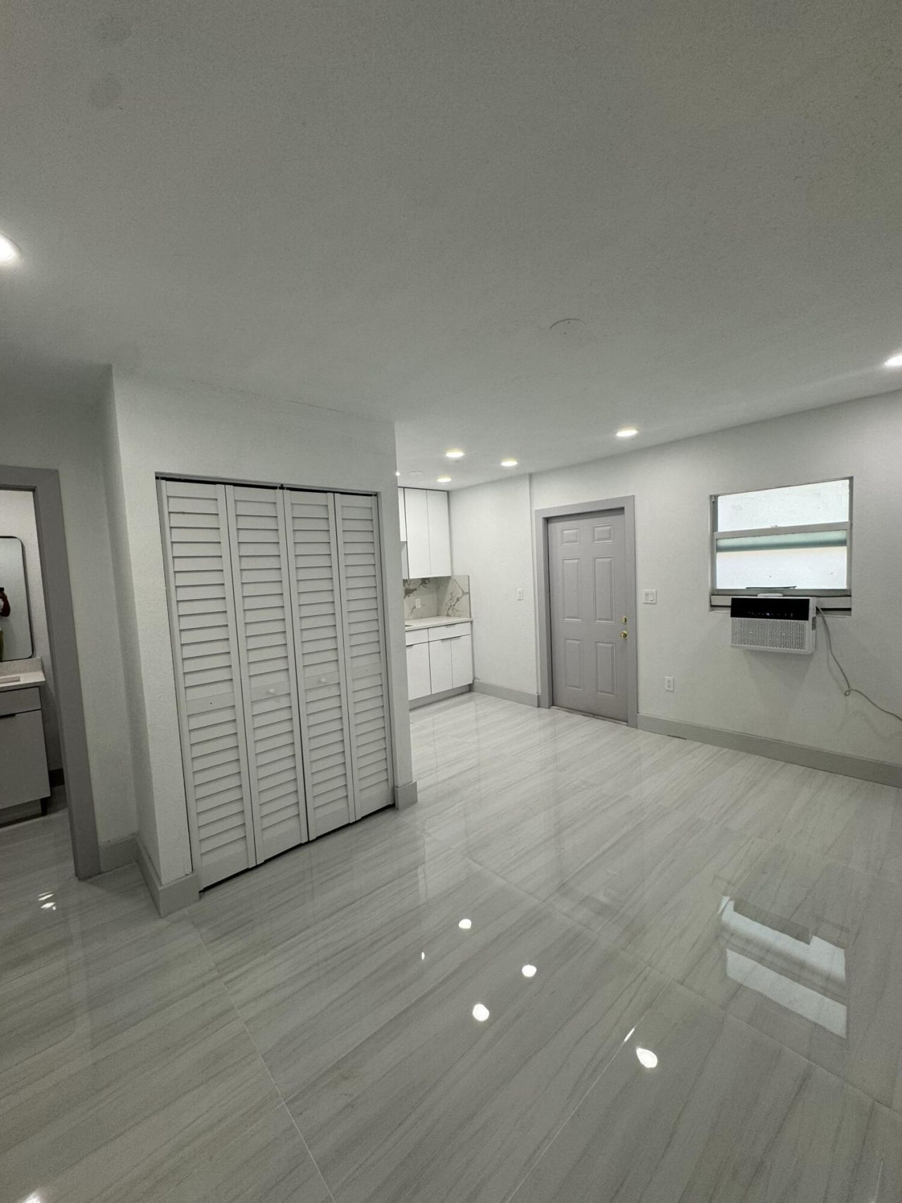 405 N E Street, Lake Worth, FL 33460 Photo