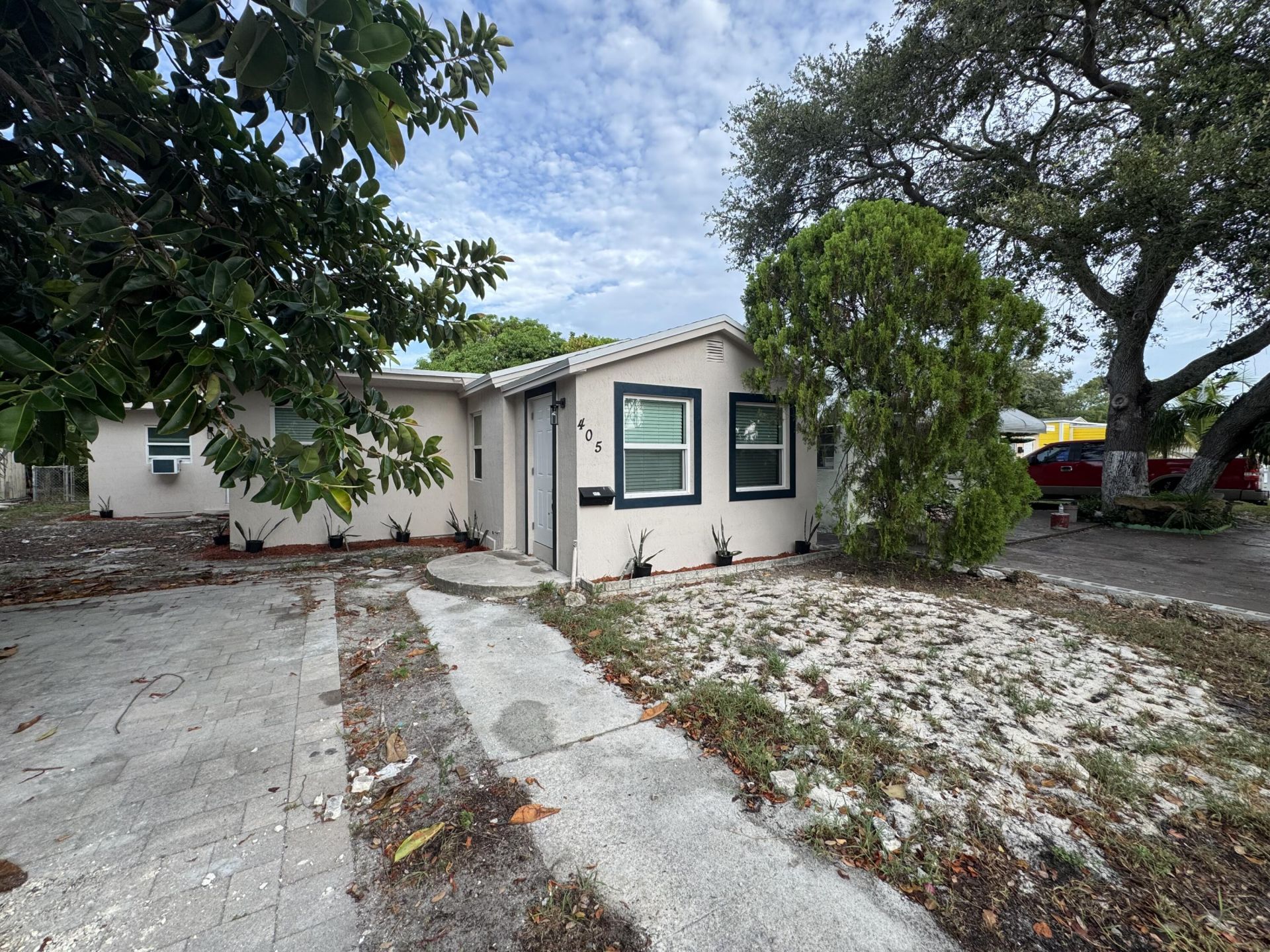 405 N E Street, Lake Worth, FL 33460 Photo