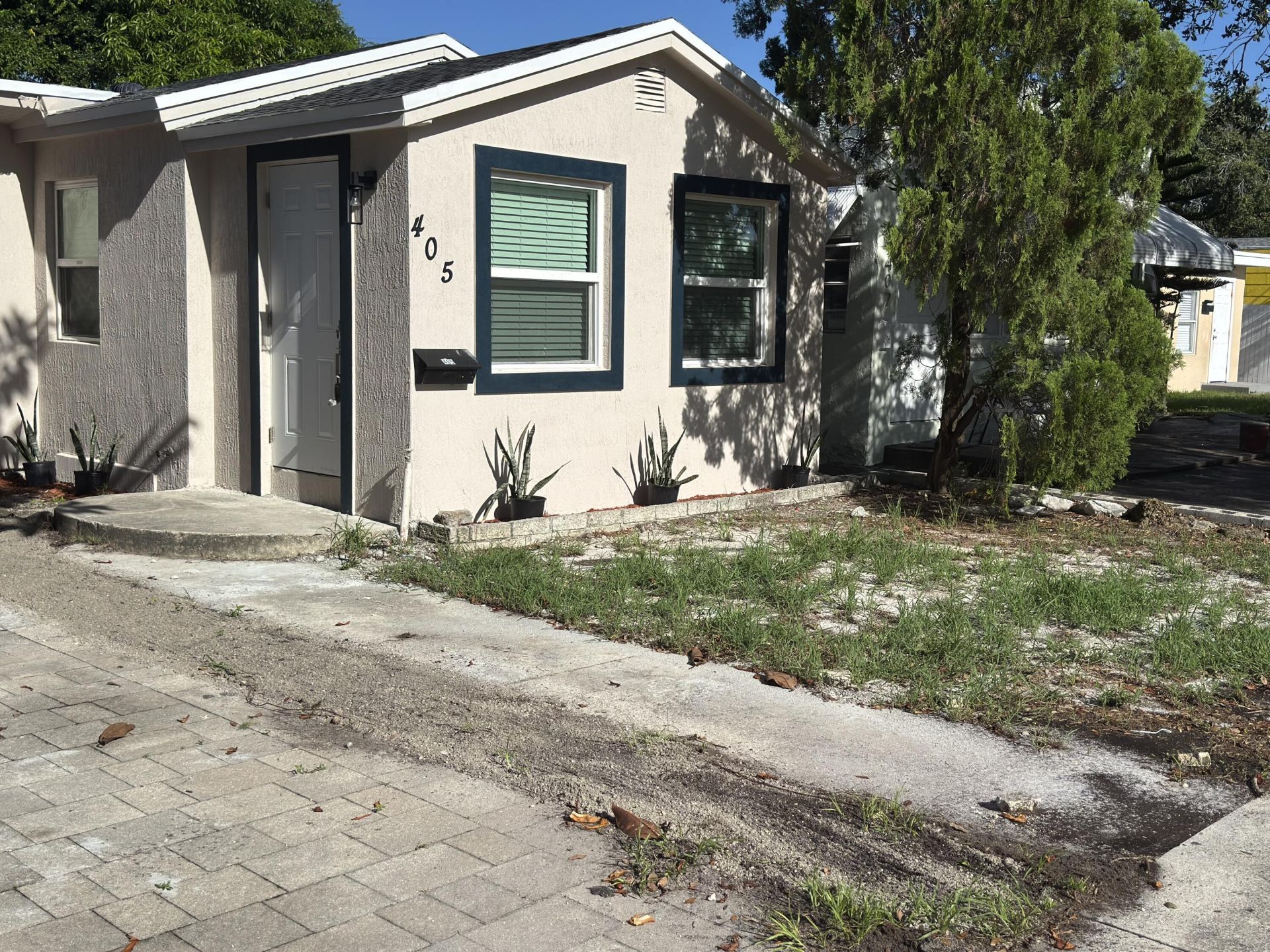 405 N E Street, Lake Worth, FL 33460 Photo