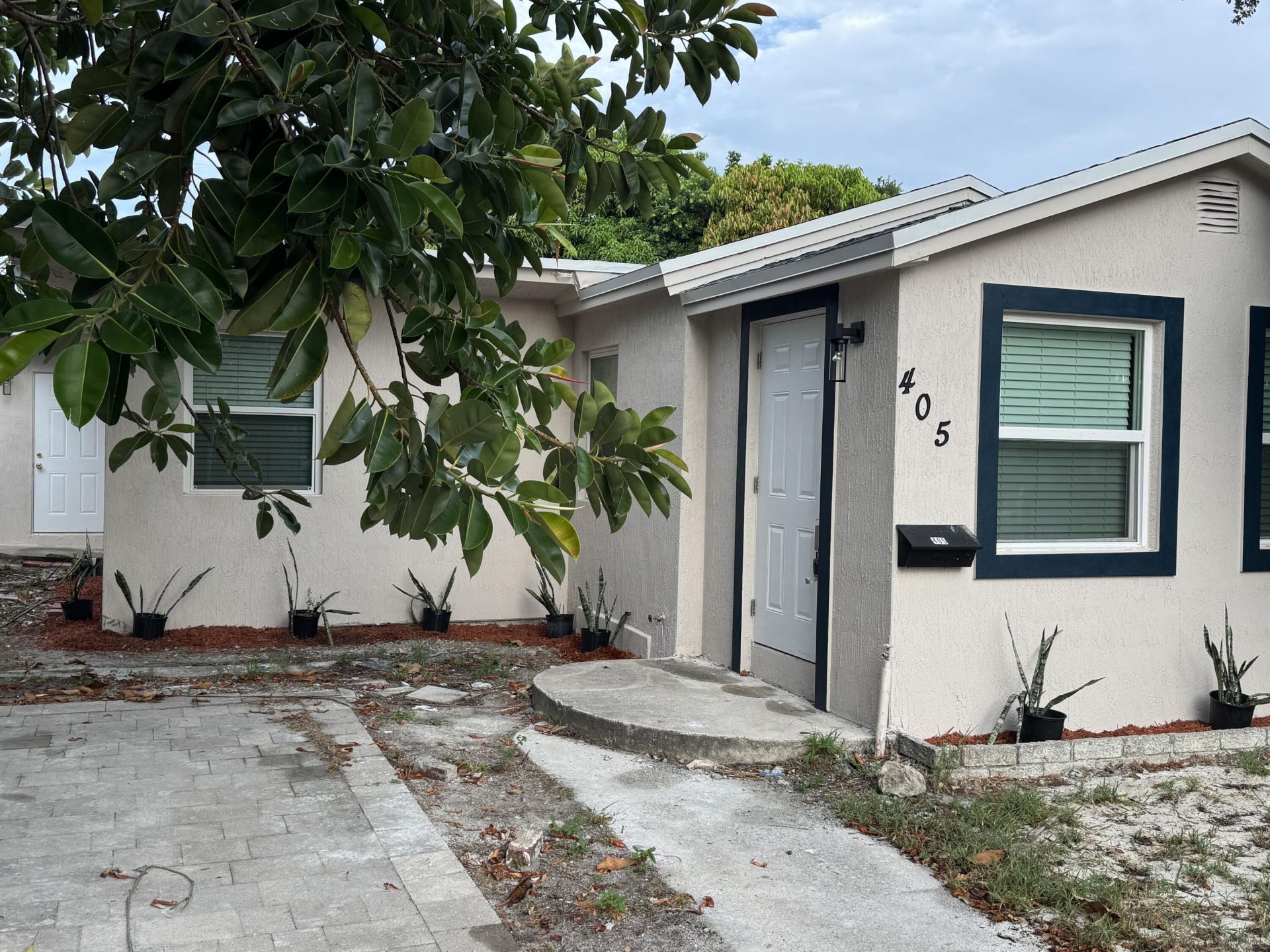 405 N E Street, Lake Worth, FL 33460 Photo