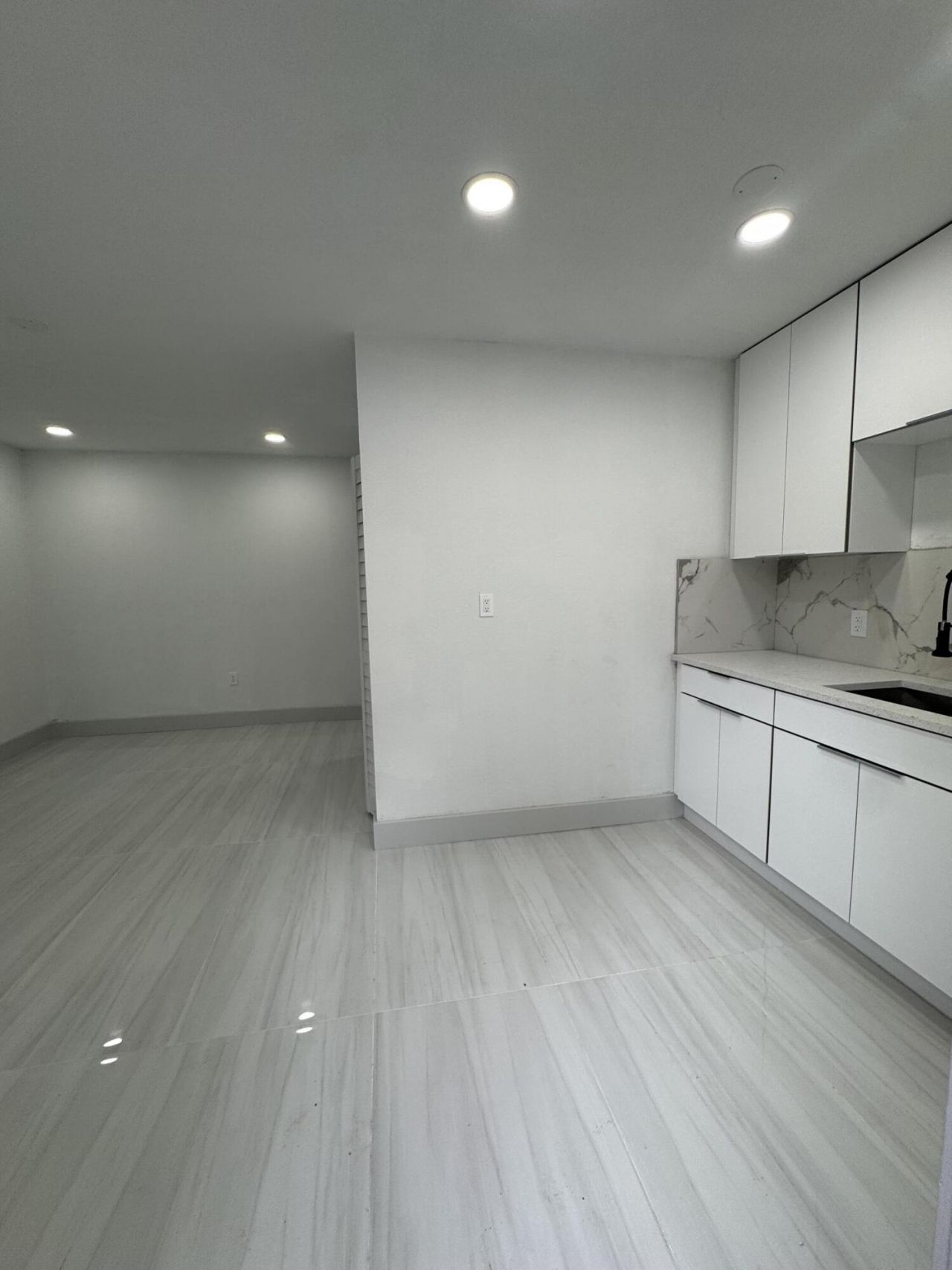 405 N E Street, Lake Worth, FL 33460 Photo