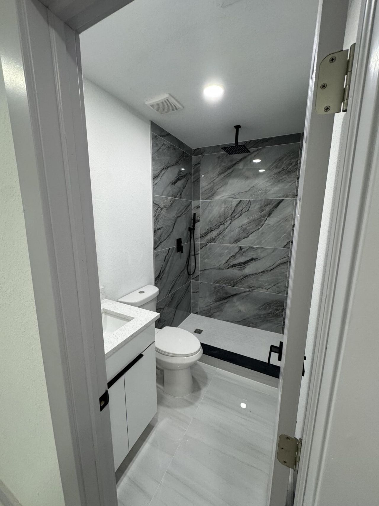405 N E Street, Lake Worth, FL 33460 Photo