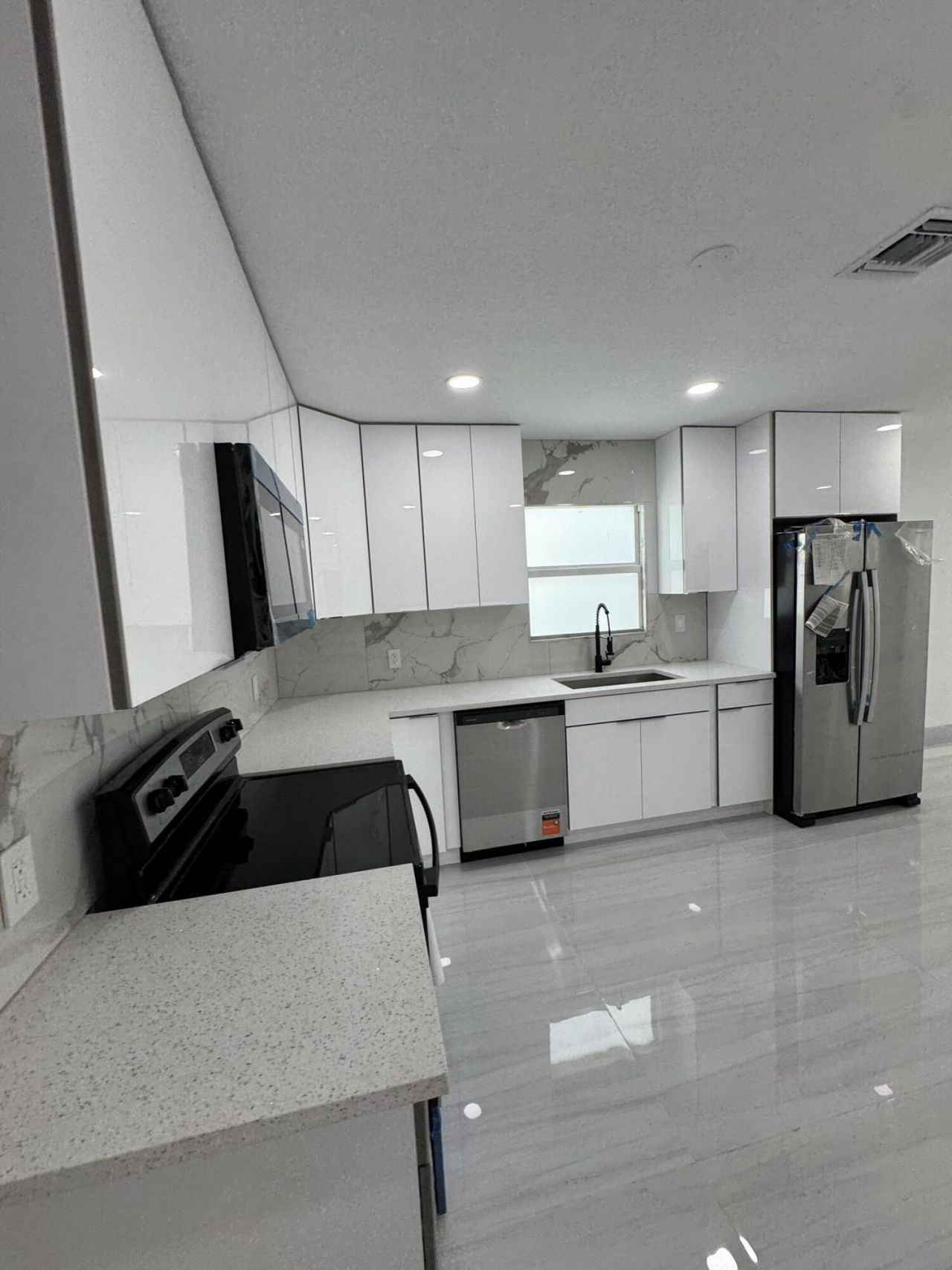 405 N E Street, Lake Worth, FL 33460 Photo
