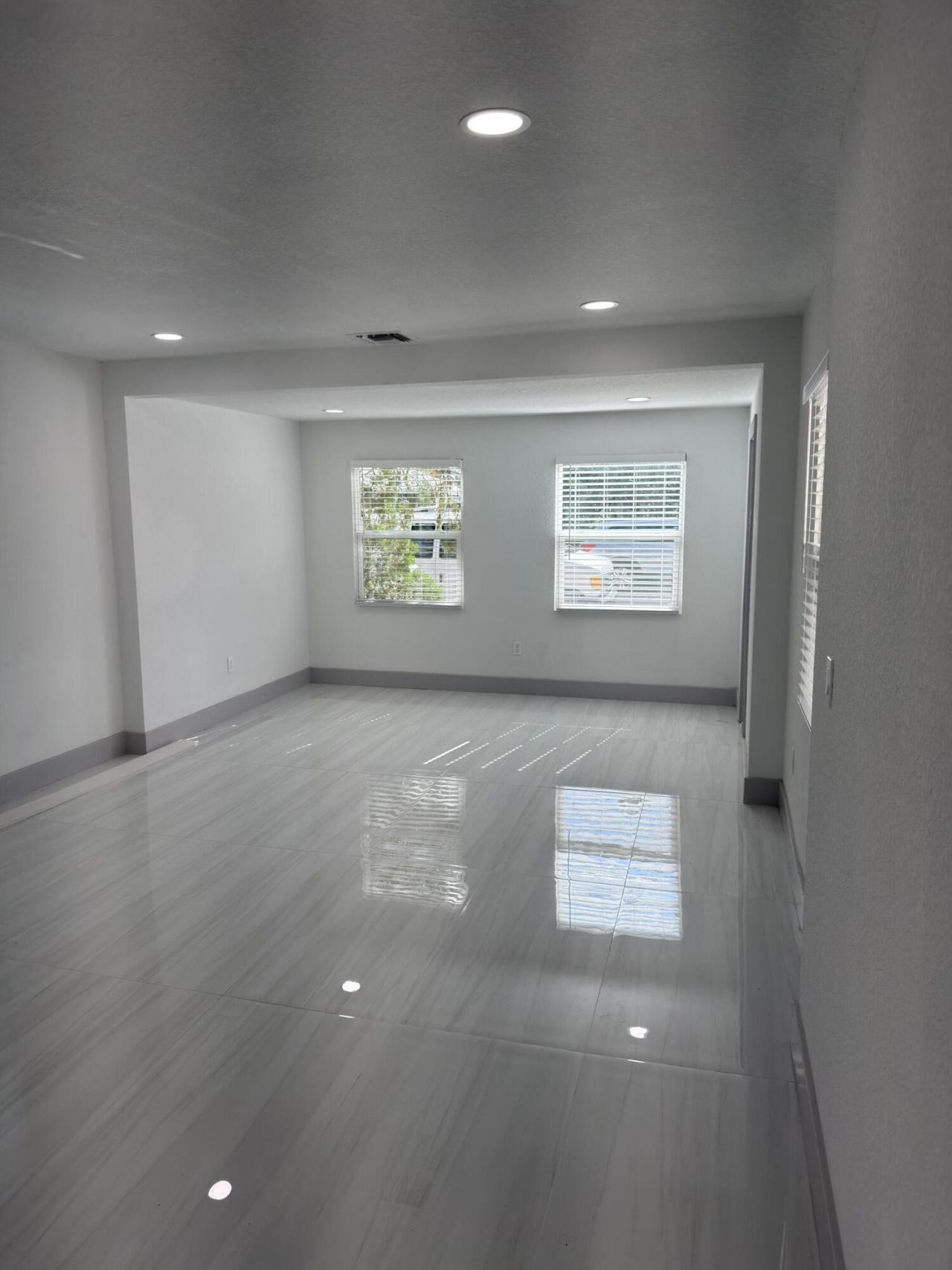 405 N E Street, Lake Worth, FL 33460 Photo