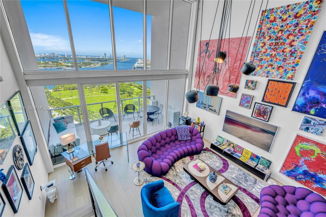 1040 Biscayne Blvd , Unit 2603, Miami, FL 33132 Photo