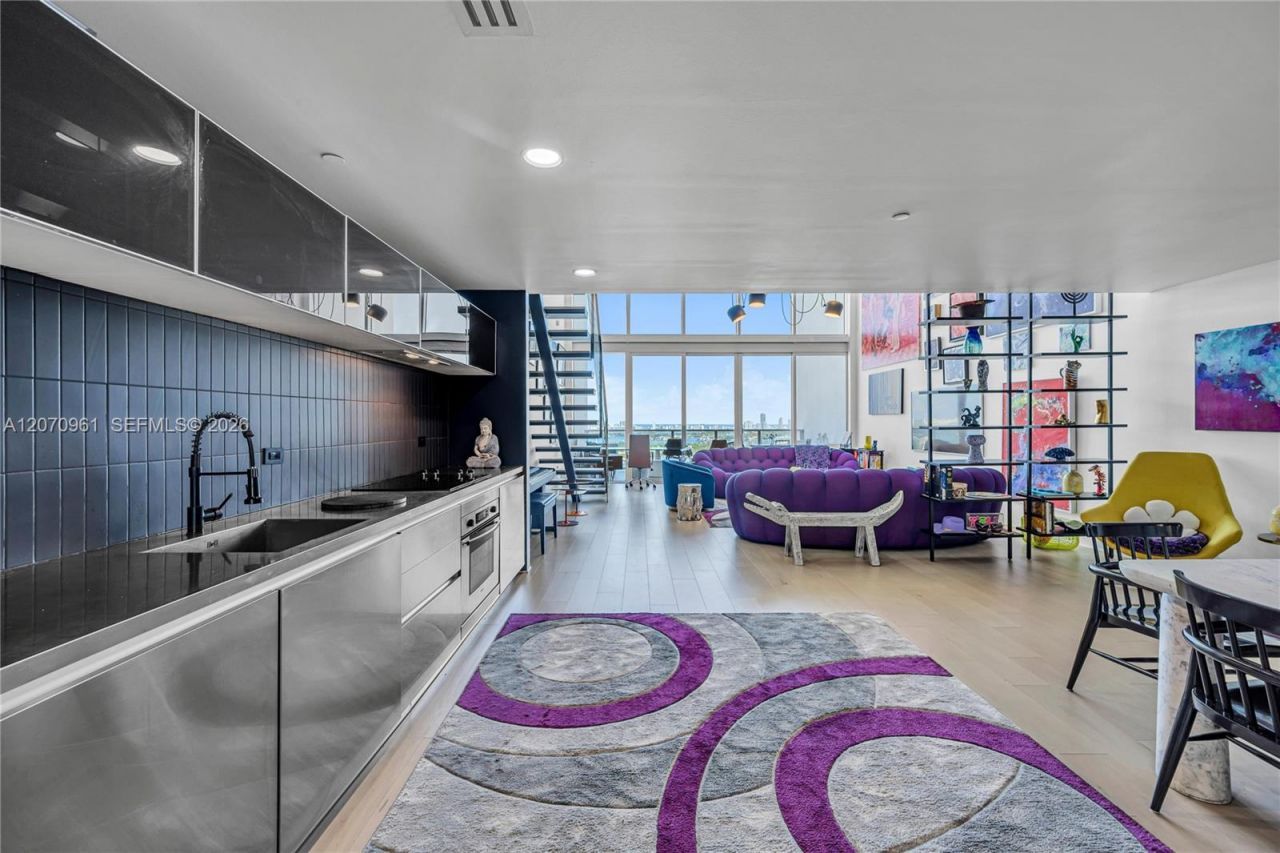 1040 Biscayne Blvd , Unit 2603, Miami, FL 33132 Photo