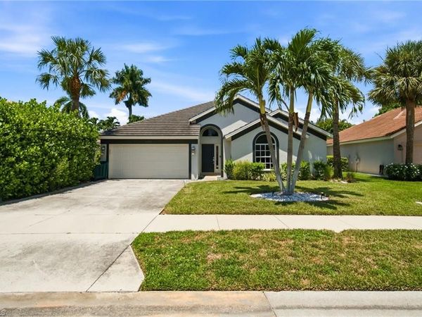 6988 Burnt Sienna CIR , NAPLES, FL 34109