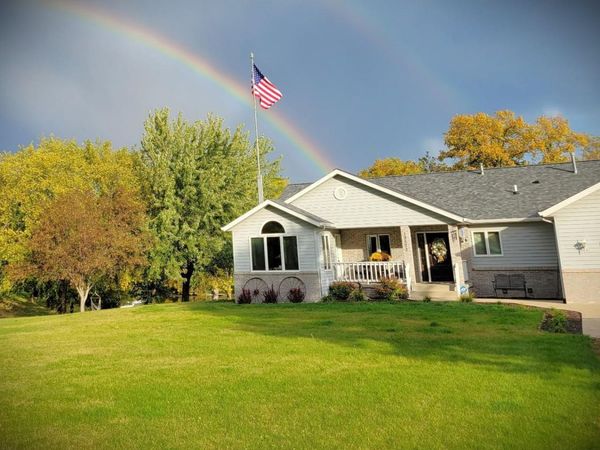 19573 Florence Circle , Richmond, MN 56368