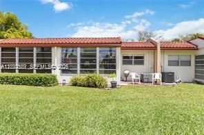 302 Lake Evelyn Dr , Unit 302, West Palm Beach, FL 33411 Photo