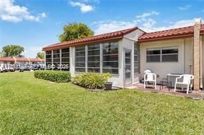 302 Lake Evelyn Dr , Unit 302, West Palm Beach, FL 33411 Photo