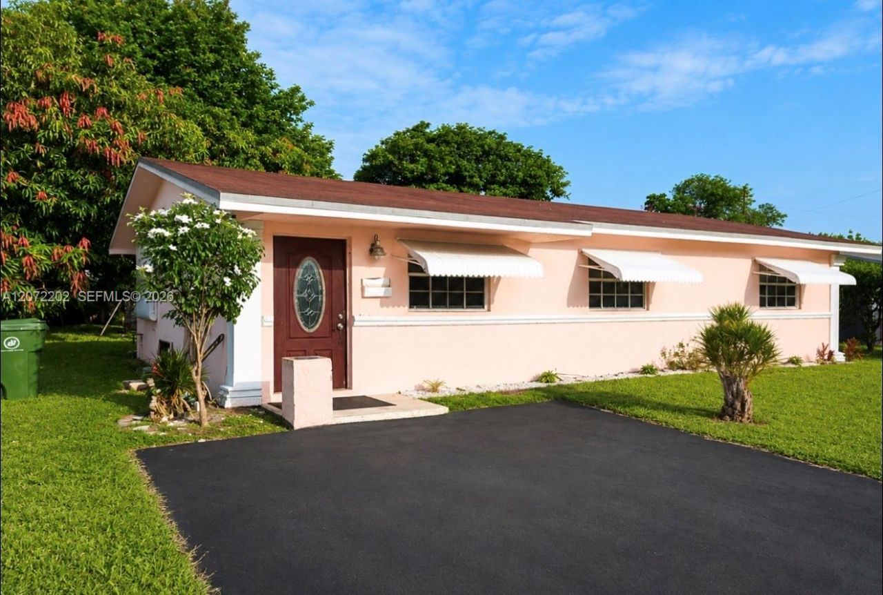 2221 NW 30th Way , Fort Lauderdale, FL 33311 Photo