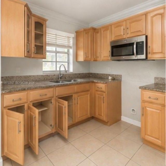 2221 NW 30th Way , Fort Lauderdale, FL 33311 Photo
