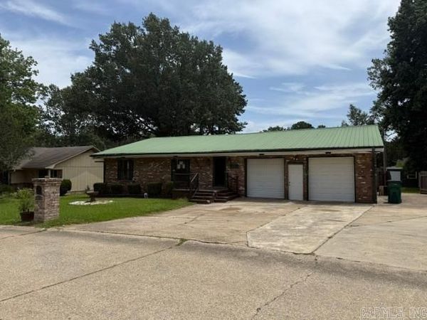 2613 Deer Crossing Street, El Dorado, AR 71730
