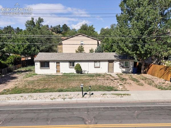 950 N 19th Street, Colorado Springs, CO 80904