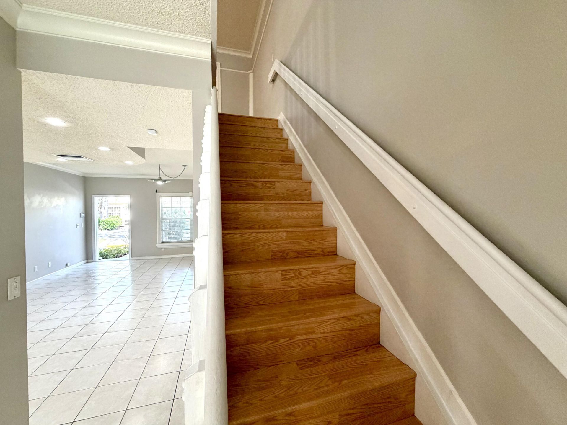 5662 NW 99th Way, Coral Springs, FL 33076 Photo