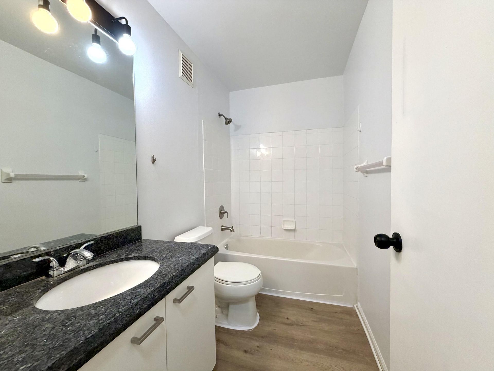 5662 NW 99th Way, Coral Springs, FL 33076 Photo