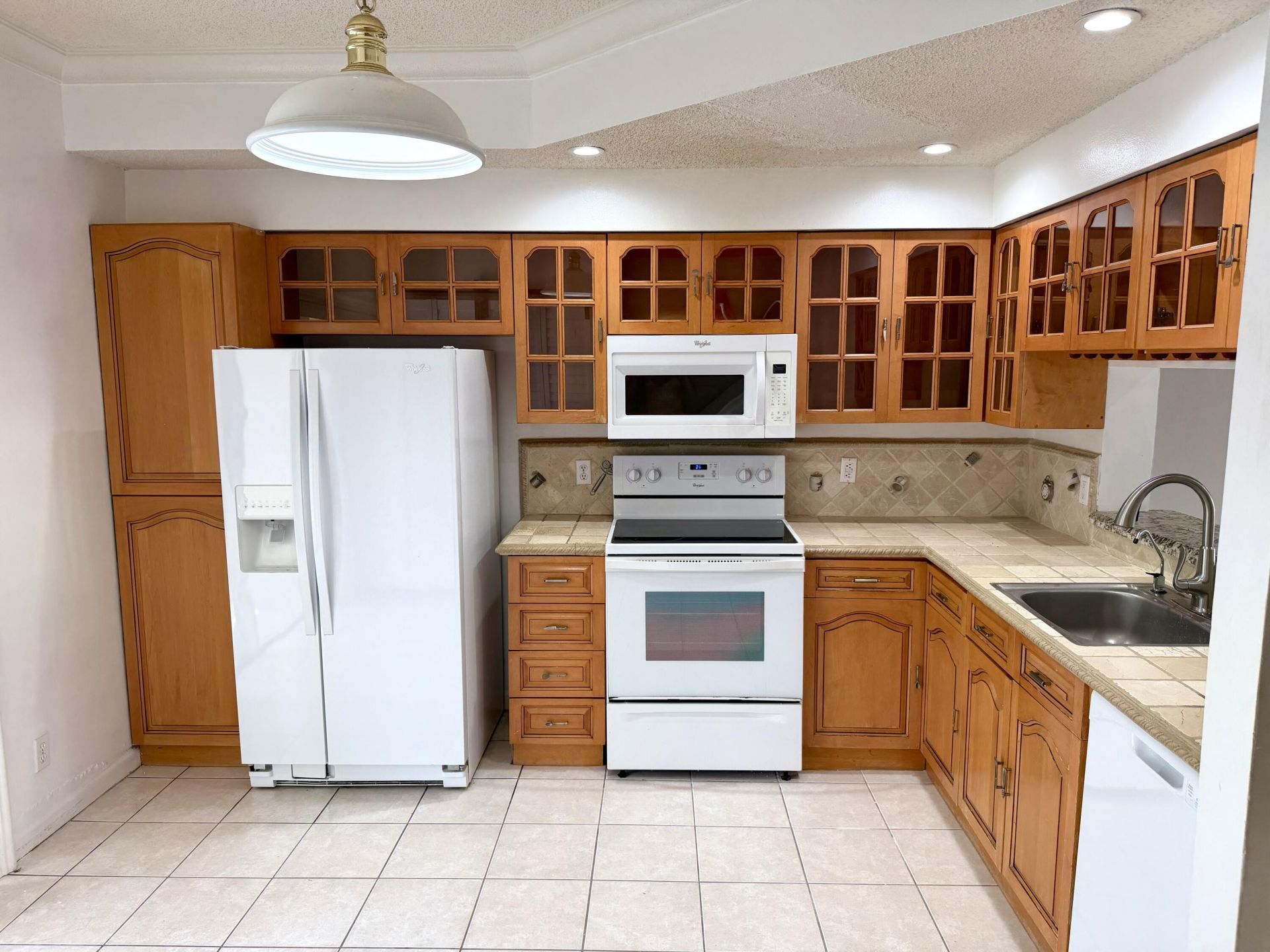 5662 NW 99th Way, Coral Springs, FL 33076 Photo
