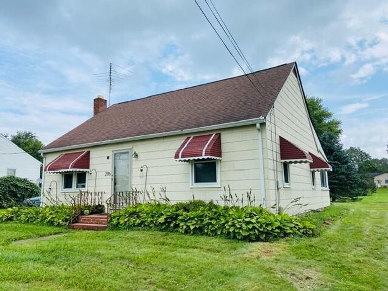 206 Cedar Street, Danville, OH 43014 Photo 2