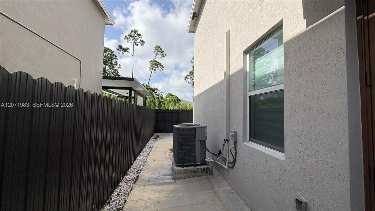 12948 SW 265th Ter , Unit Apartment, Homestead, FL 33032 Photo