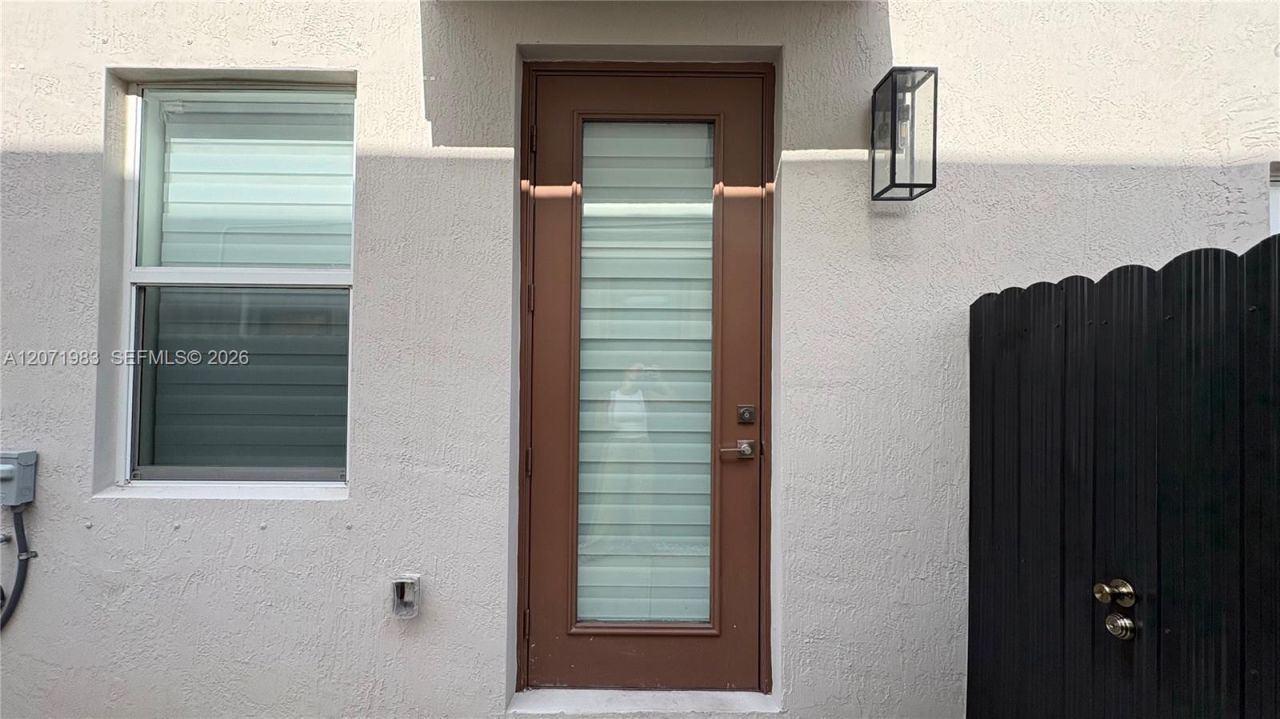 12948 SW 265th Ter , Unit Apartment, Homestead, FL 33032 Photo