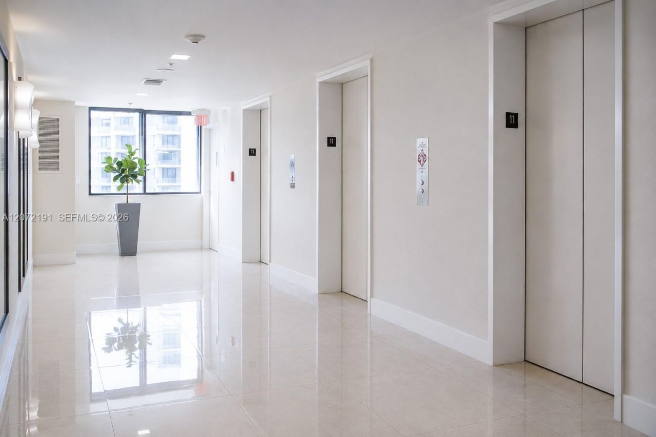 540 Brickell Key Dr, Unit 1101, Miami, FL 33131 Photo