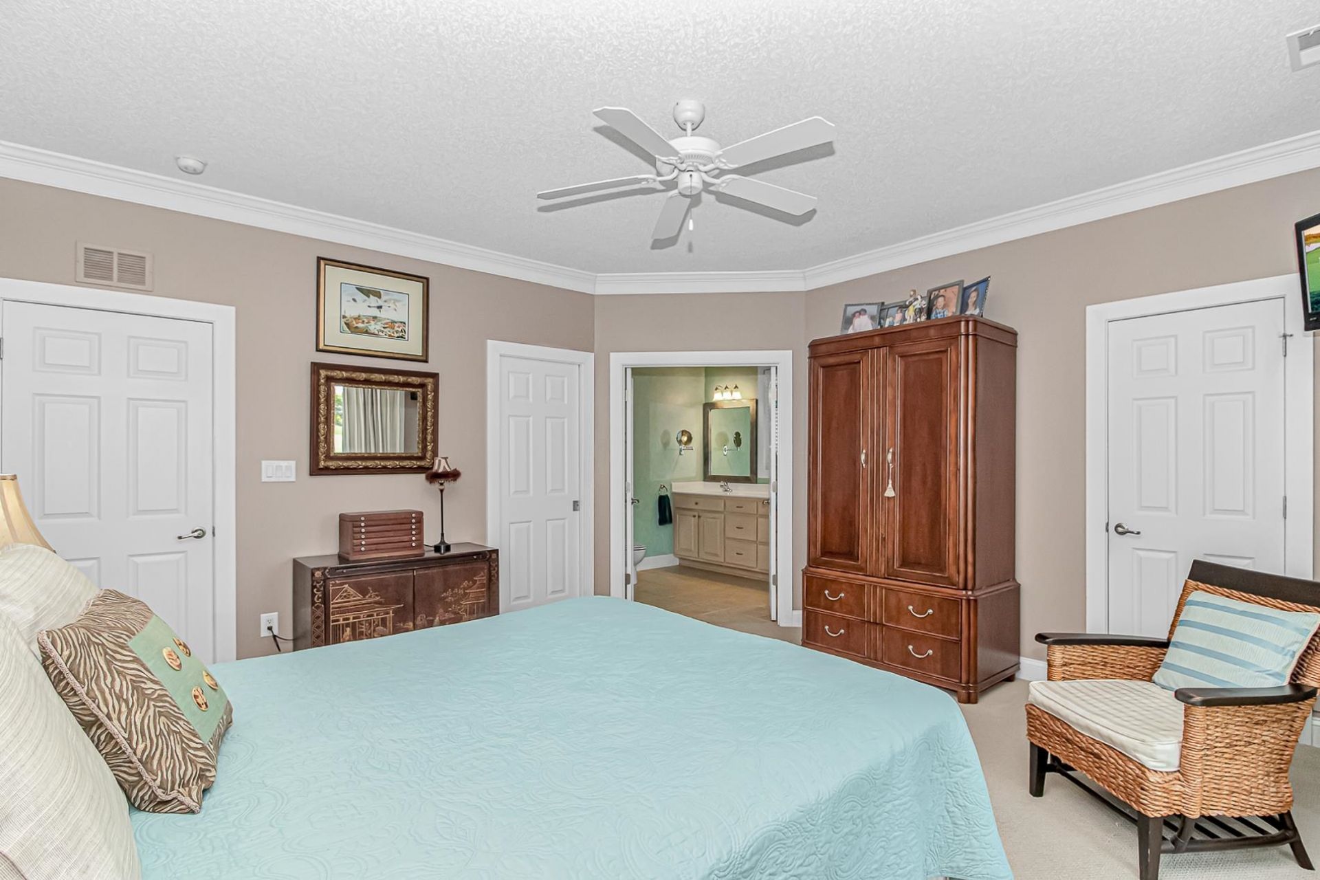 5012 Bucks Bluff Dr. Photo 28