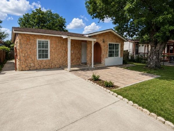 130 PICKFORD AVE, San Antonio, TX 78228