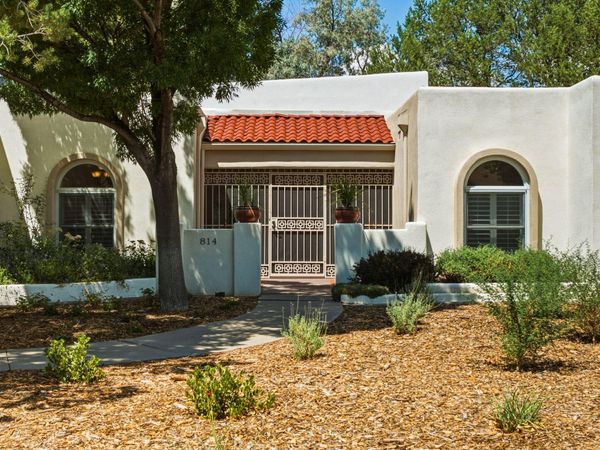 814 Oveja Court SE, Albuquerque, NM 87123