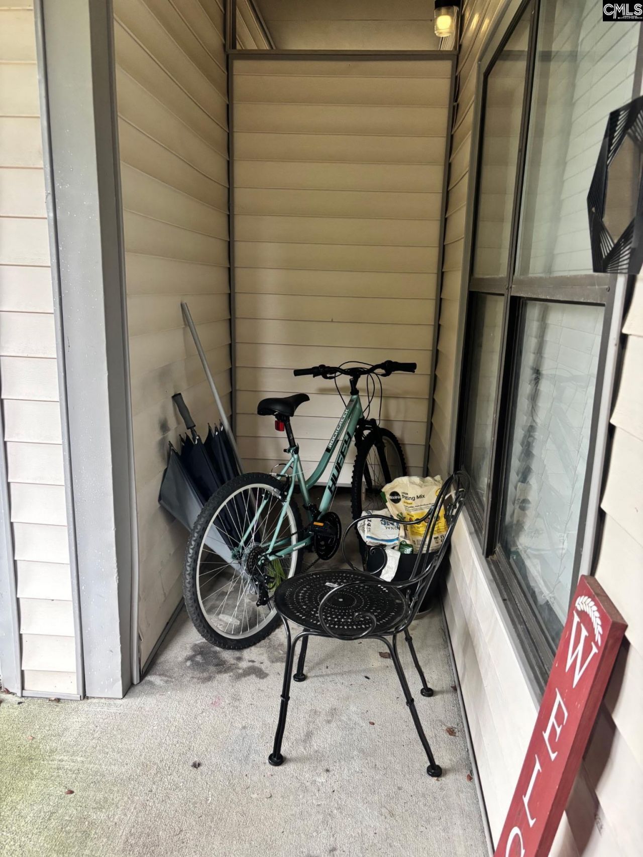 100 Brighton Hill Circle Photo 15