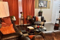 100 Brighton Hill Circle photo 4