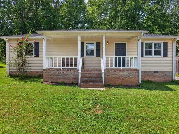 1763 Eastlake Dr, Cookeville, TN 38506
