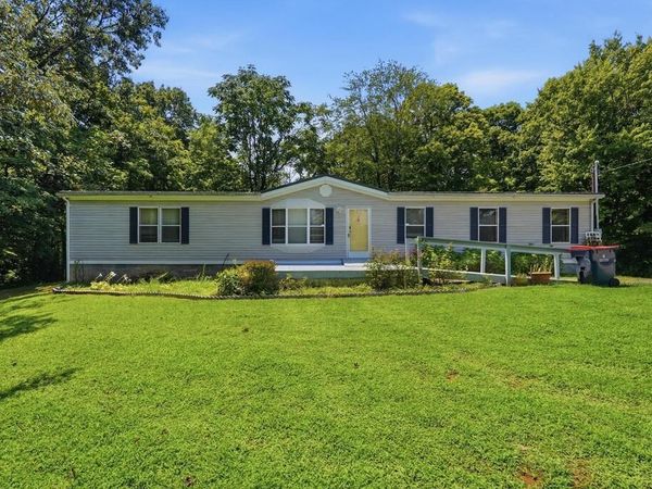 109 Doug Luna Road, Walling, TN 38587