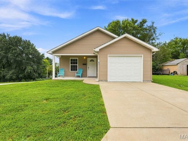 104 Oak Street , Sullivan, MO 63080