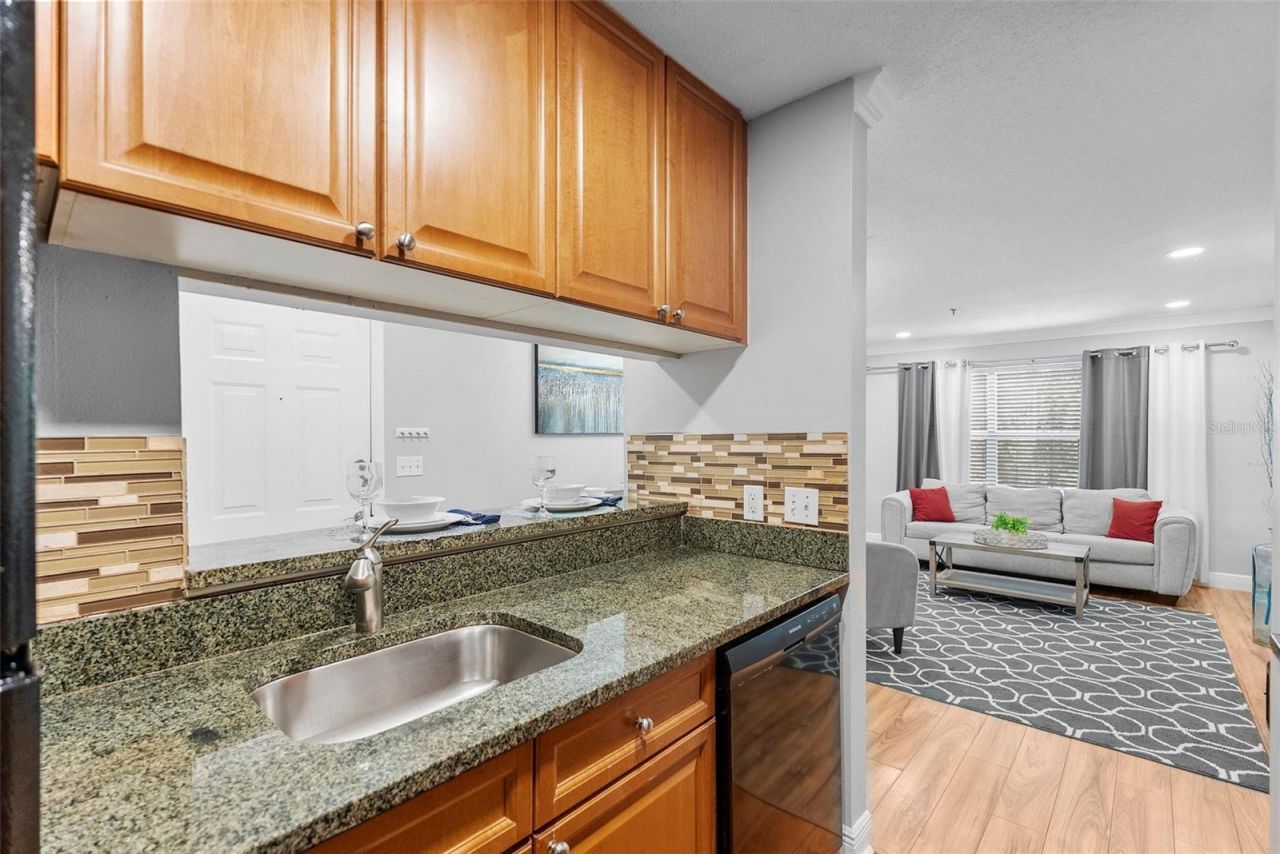11901 4th Street N, Unit 8207, Saint Petersburg, FL 33716 Photo