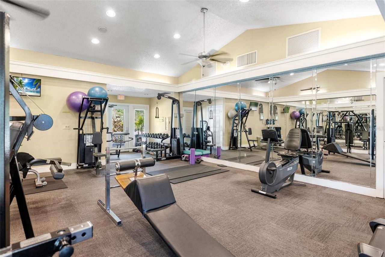 11901 4th Street N, Unit 8207, Saint Petersburg, FL 33716 Photo
