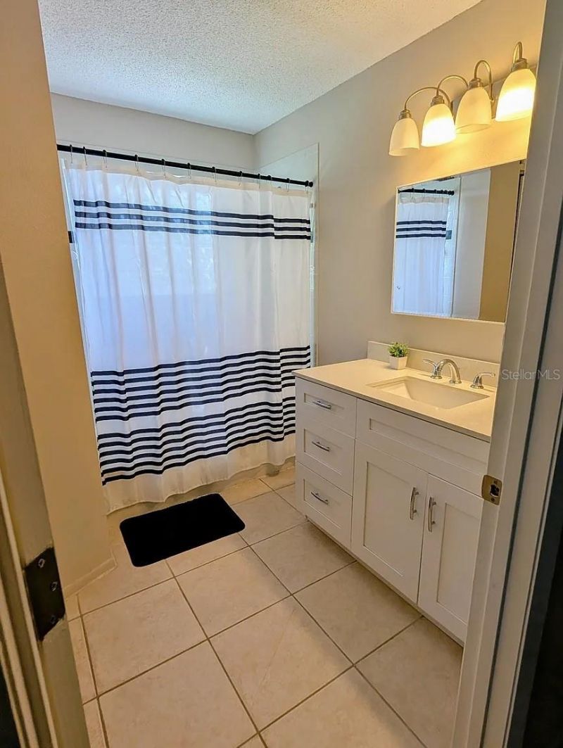 1083 Snead Avenue, Sarasota, FL 34237 Photo