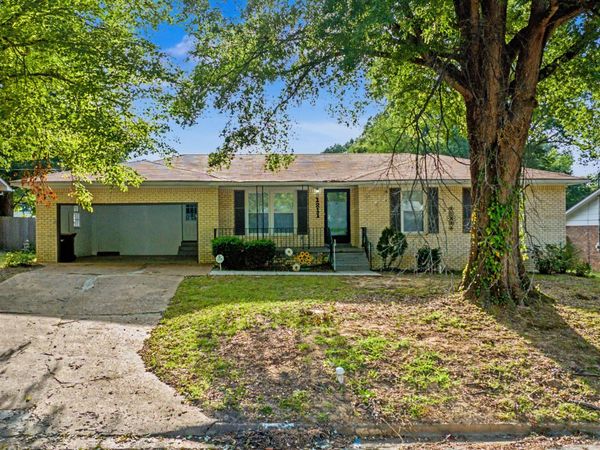 1211 N 29th Avenue , Humboldt, TN 38343