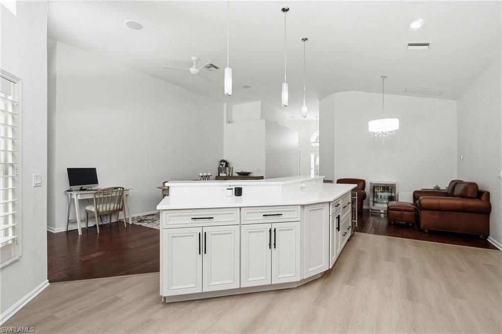 6988 Burnt Sienna Cir, Naples, FL 34109 Photo