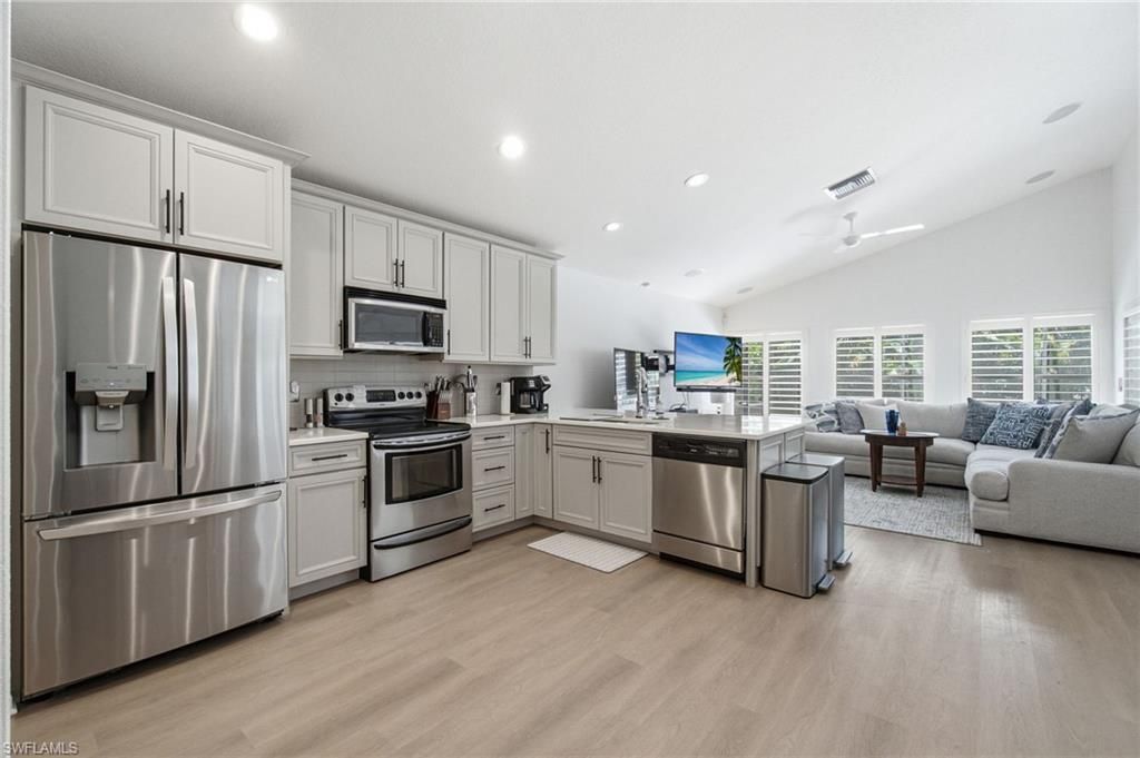 6988 Burnt Sienna Cir, Naples, FL 34109 Photo