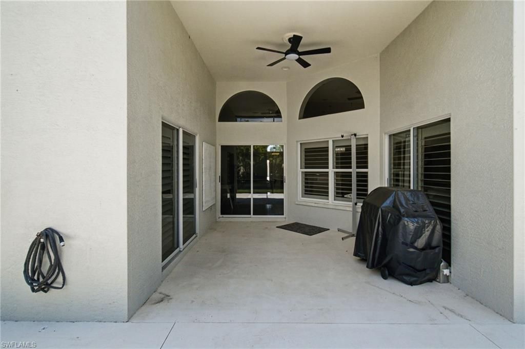 6988 Burnt Sienna Cir, Naples, FL 34109 Photo