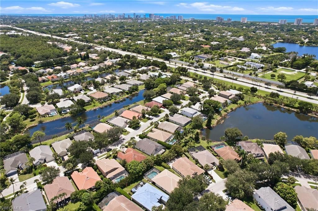 6988 Burnt Sienna Cir, Naples, FL 34109 Photo