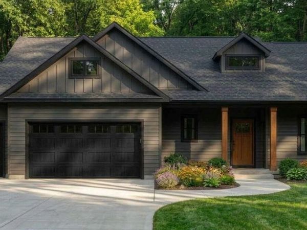 2699 Ashford Trail, Portage, MI 49024
