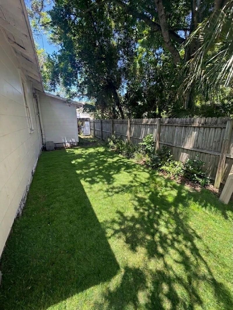 1543 43rd Street S, Unit B, Saint Petersburg, FL 33711 Photo