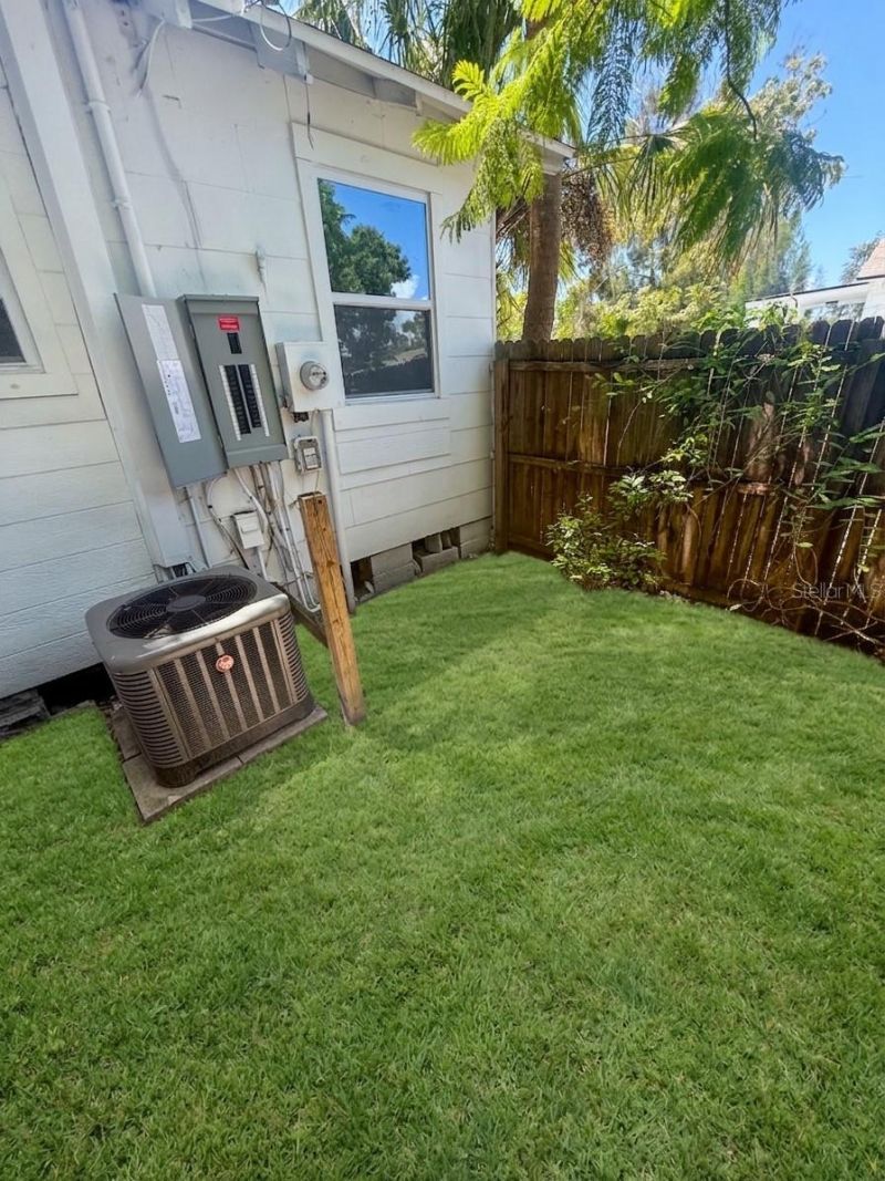 1543 43rd Street S, Unit B, Saint Petersburg, FL 33711 Photo